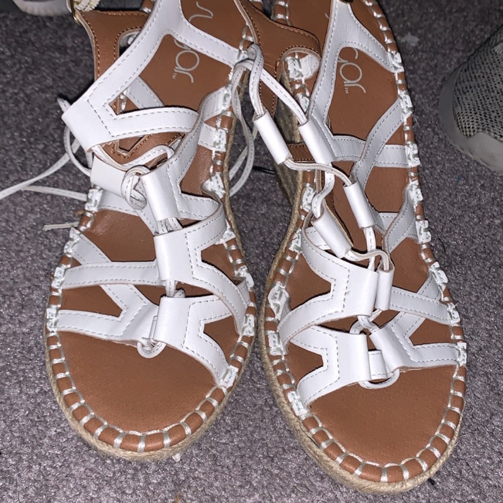 Wedges - Picture 2 of 5